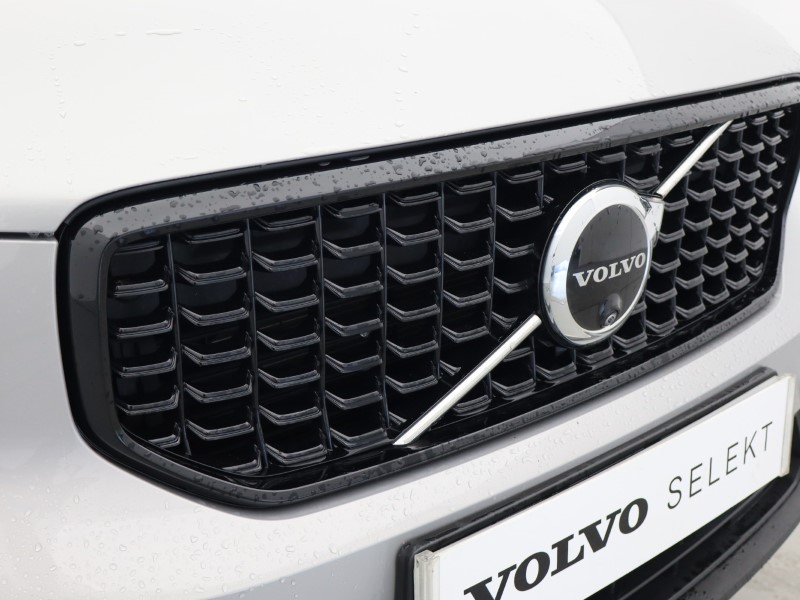 Used Volvo XC40 2024 for sale - 76981324: Photo 17