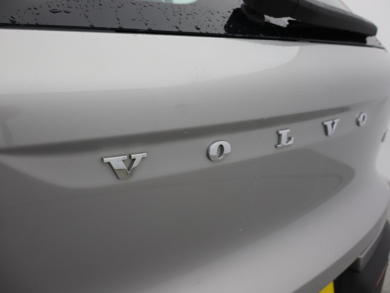 Used Volvo XC40 2024 for sale - 76981324: Photo 23