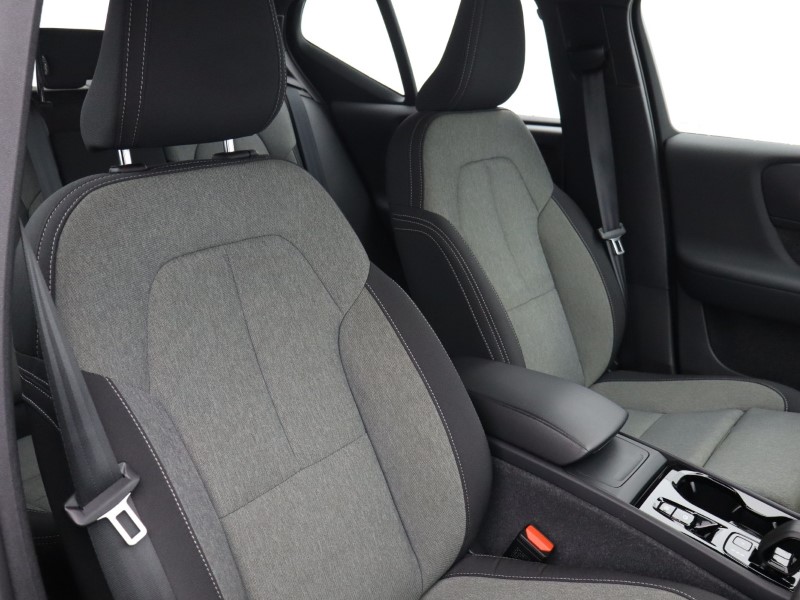 Used Volvo XC40 2024 for sale - 76981324: Photo 36