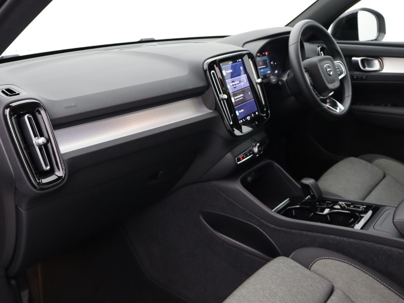 Used Volvo XC40 2024 for sale - 76981324: Photo 39