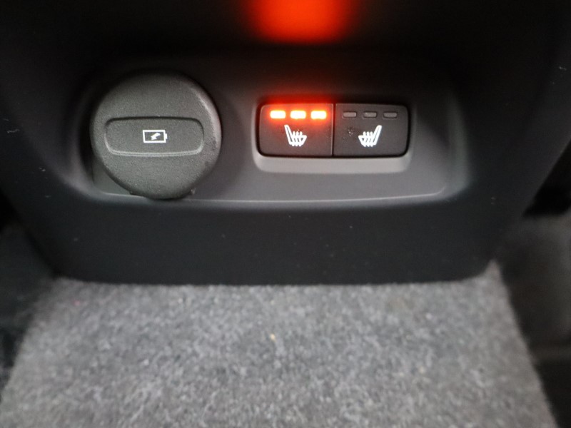 Used Volvo XC40 2024 for sale - 76981324: Photo 45