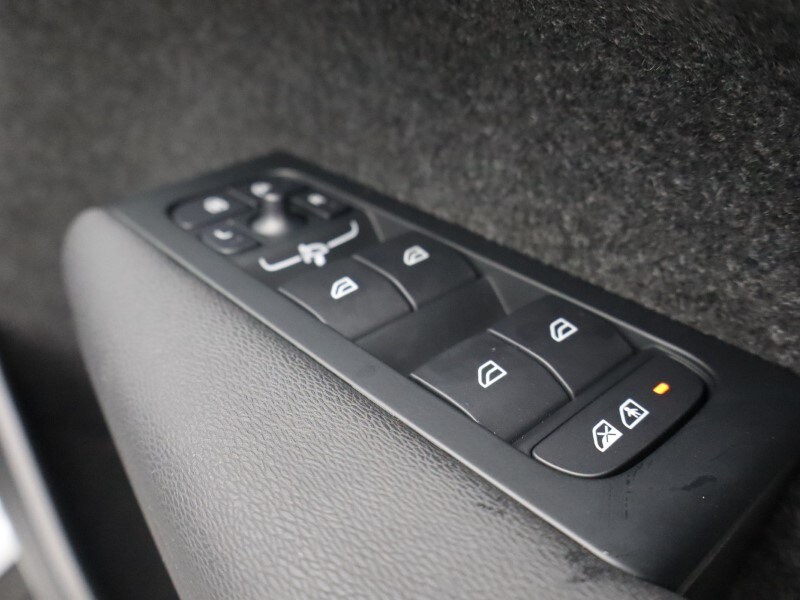 Used Volvo XC40 2025 for sale - 78190451: Photo 20