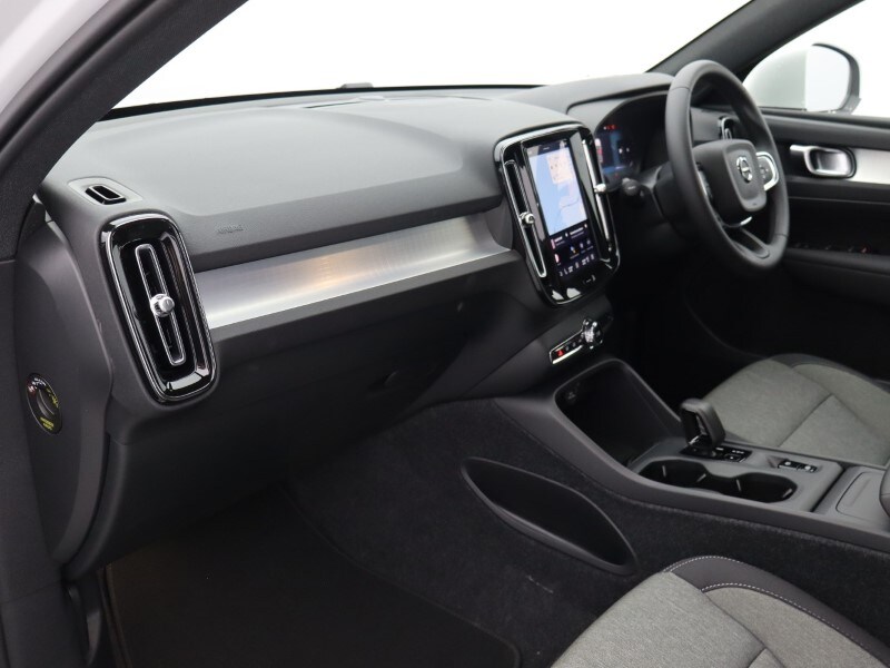 Used Volvo XC40 2025 for sale - 78190451: Photo 26