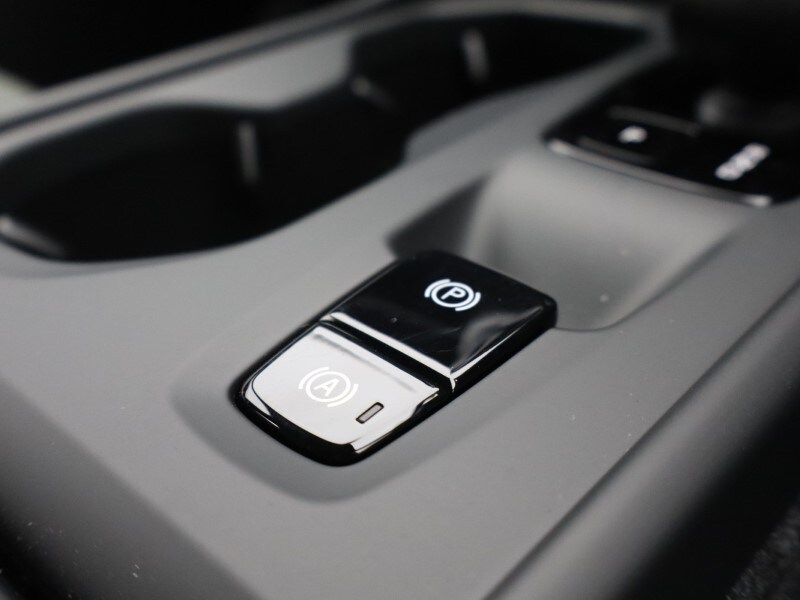 Used Volvo XC40 2025 for sale - 78190451: Photo 44