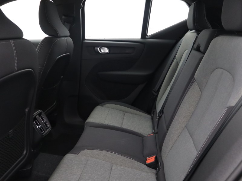 Used Volvo XC40 2025 for sale - 78190451: Photo 8