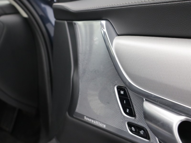 Used Volvo V90 2023 for sale - 78152730: Photo 30