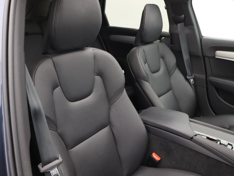 Used Volvo V90 2023 for sale - 78152730: Photo 36