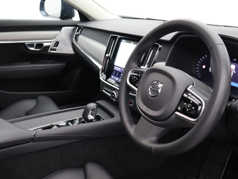 Used Volvo V90 2023 for sale - 78152730: Photo 37