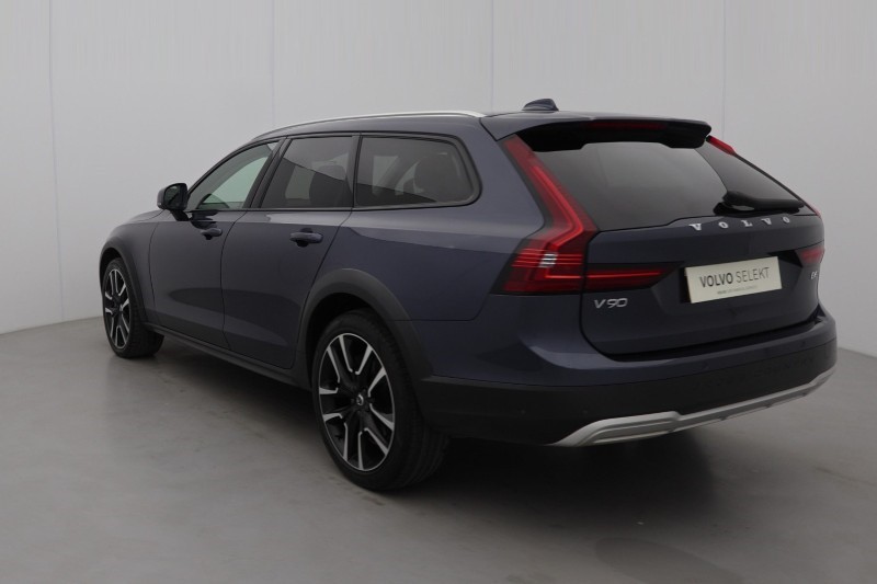 Used Volvo V90 2023 for sale - 78152730: Photo 4