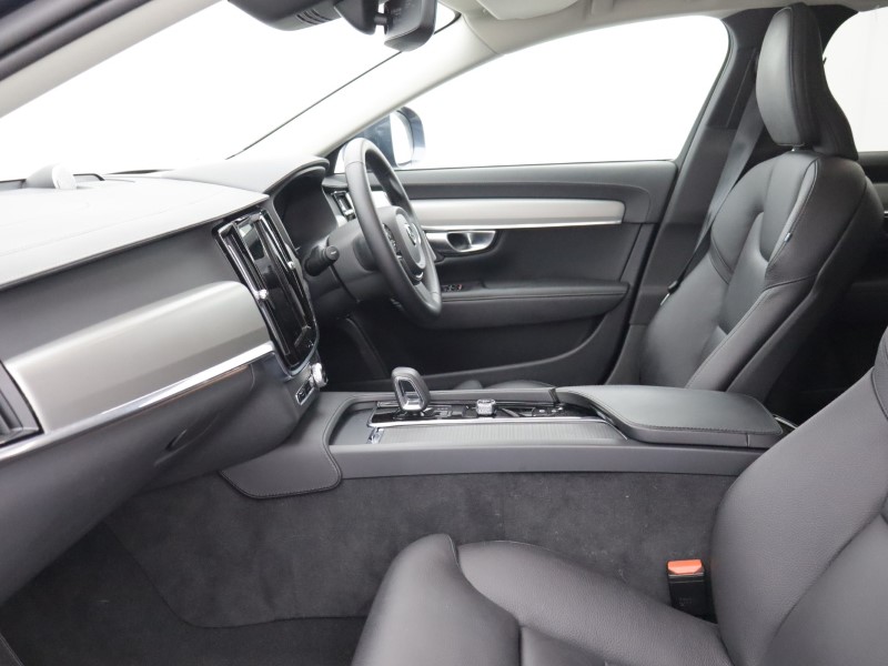 Used Volvo V90 2023 for sale - 78152730: Photo 6