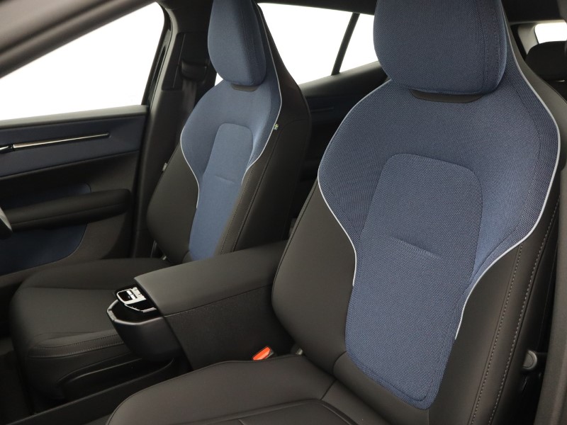 Used Volvo EX30 2025 for sale - 76981189: Photo 33