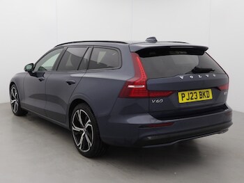 Used Volvo V60 2023 for sale - 78165908: Photo
