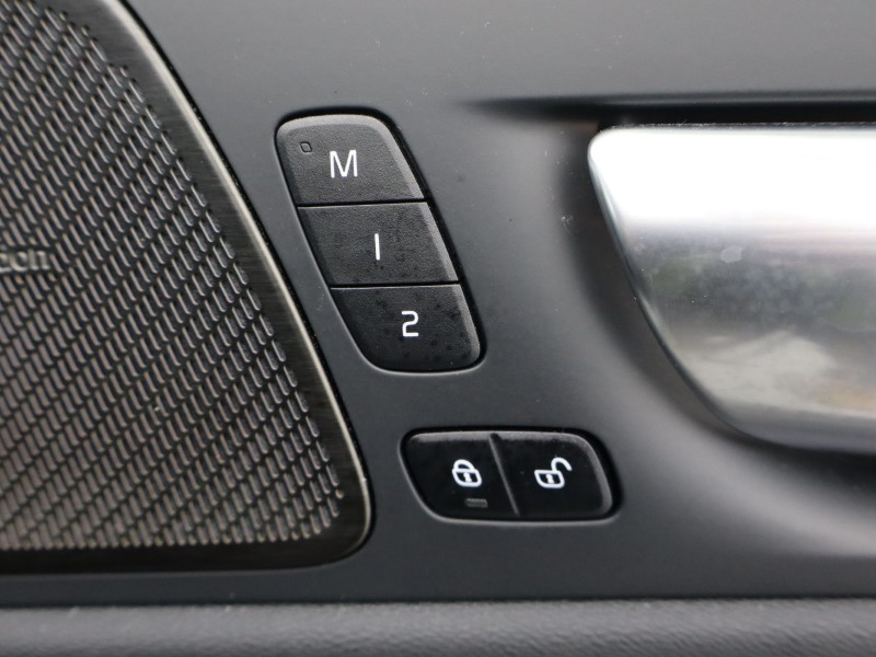 Used Volvo XC60 2023 for sale - 76981331: Photo 34