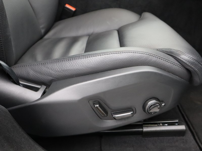 Used Volvo XC60 2023 for sale - 76981331: Photo 35