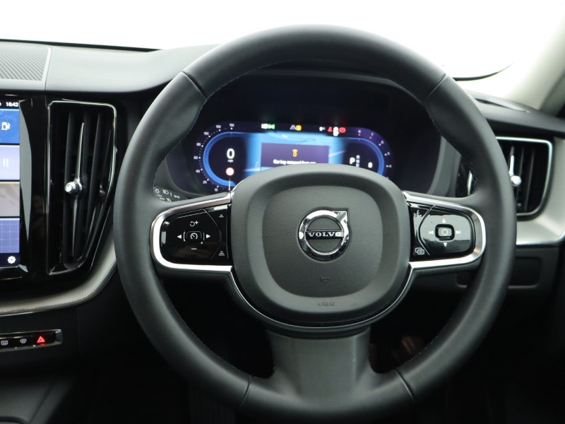 Used Volvo XC60 2023 for sale - 76981331: Photo 48