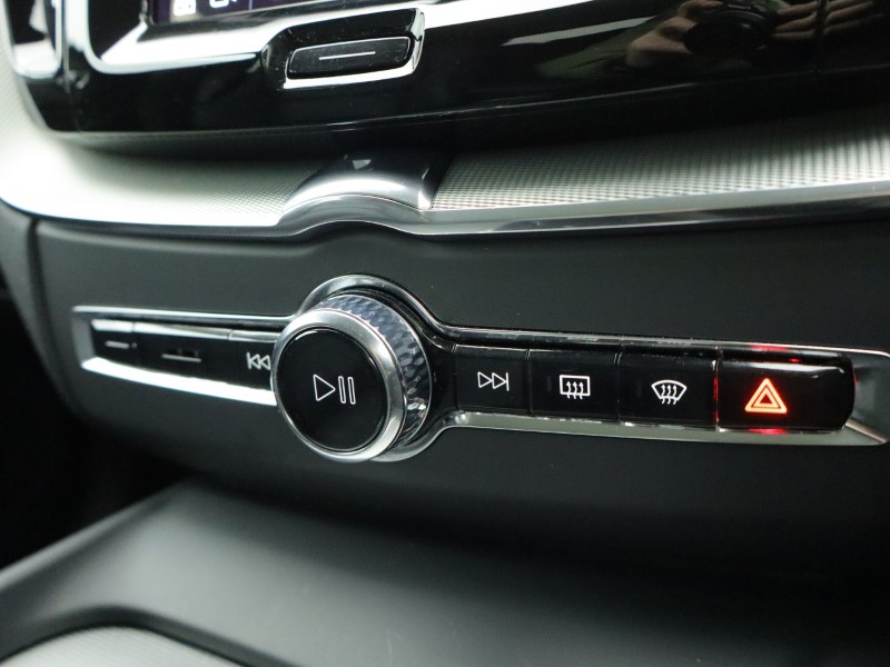 Used Volvo XC60 2023 for sale - 76981331: Photo 59