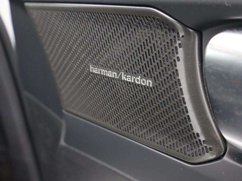 Used Volvo XC40 2025 for sale - 76981824: Photo 19