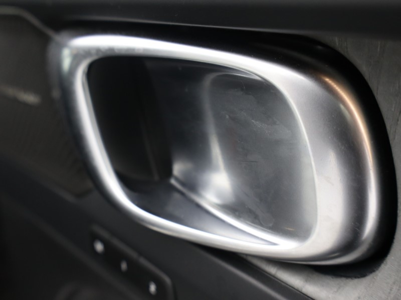 Used Volvo XC40 2025 for sale - 76981824: Photo 21