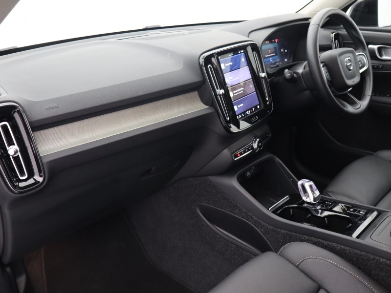 Used Volvo XC40 2025 for sale - 76981824: Photo 28