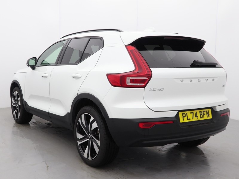 Used Volvo XC40 2025 for sale - 76981824: Photo 3
