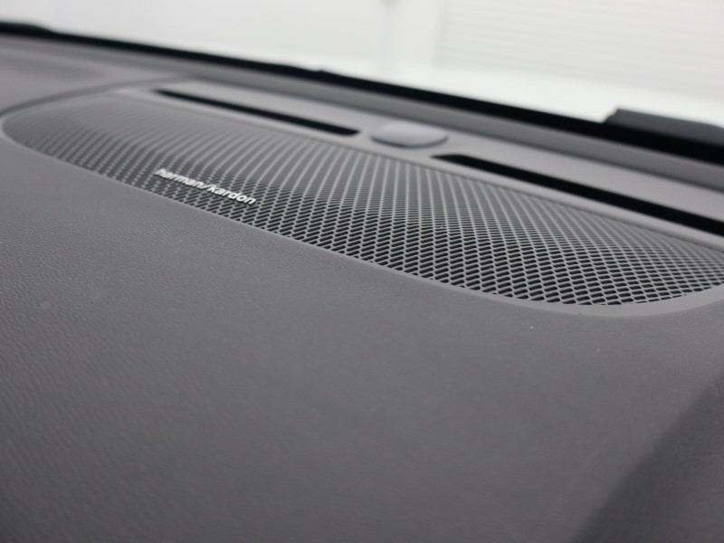 Used Volvo XC40 2025 for sale - 76981824: Photo 49