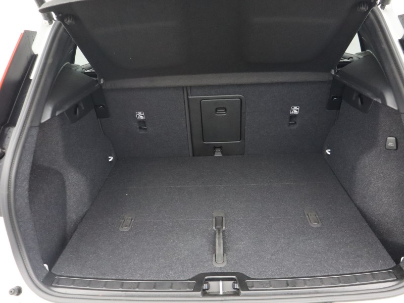 Used Volvo XC40 2025 for sale - 76981824: Photo 59