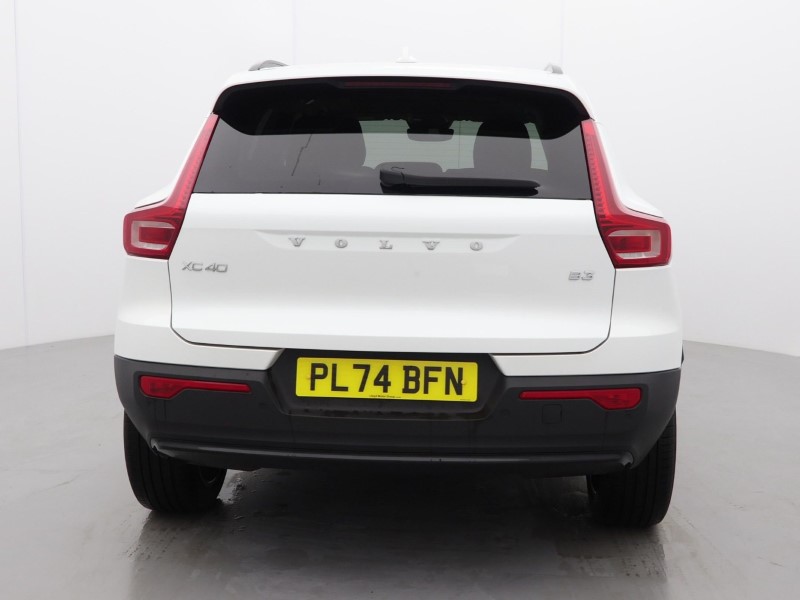 Used Volvo XC40 2025 for sale - 76981824: Photo 8