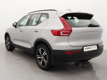 Used Volvo XC40 2023 for sale - 76981392: Photo