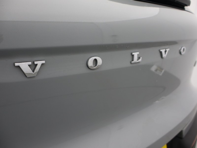 Used Volvo XC40 2023 for sale - 77077071: Photo 22