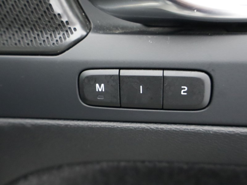 Used Volvo XC40 2023 for sale - 77077071: Photo 31