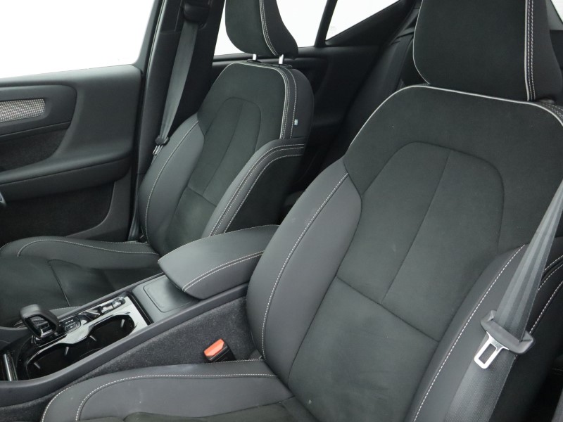 Used Volvo XC40 2023 for sale - 77077071: Photo 34