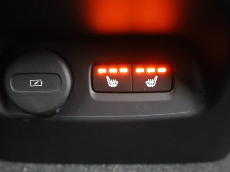 Used Volvo XC40 2023 for sale - 77077071: Photo 41