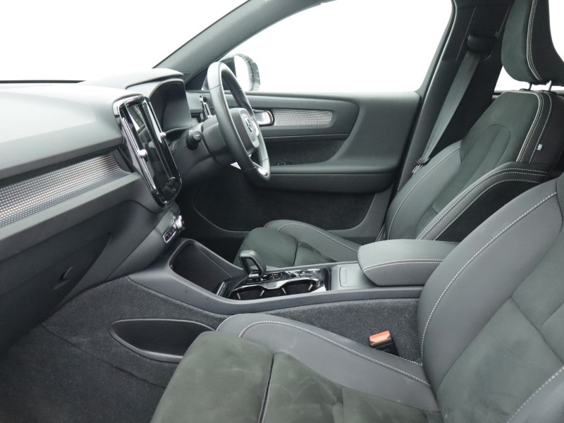 Used Volvo XC40 2023 for sale - 77077071: Photo 5