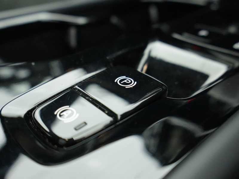 Used Volvo XC40 2023 for sale - 77077071: Photo 56