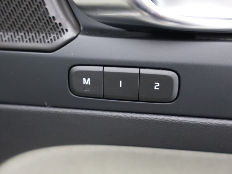 Used Volvo XC40 2022 for sale - 77607073: Photo 38