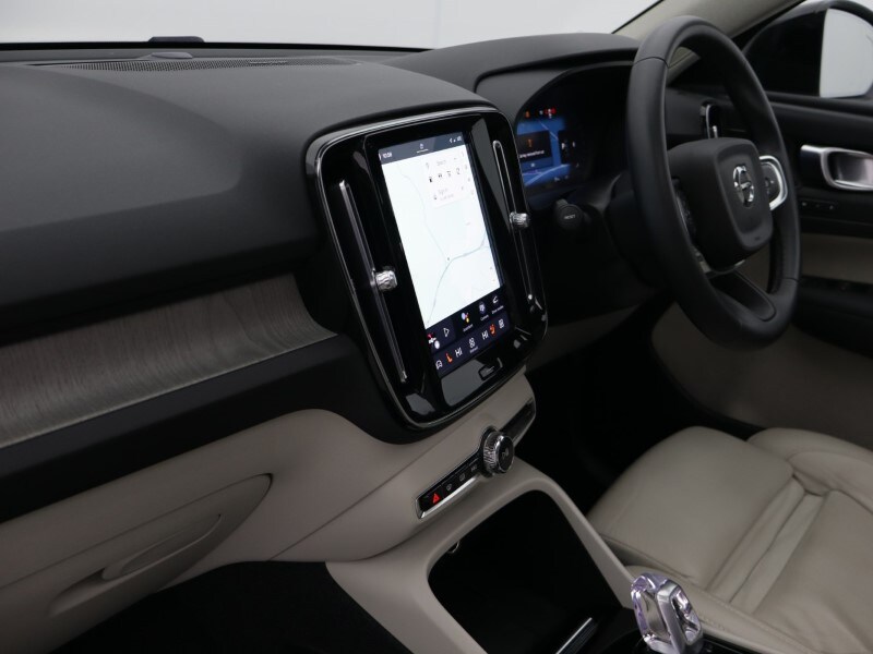 Used Volvo XC40 2022 for sale - 77607073: Photo 44