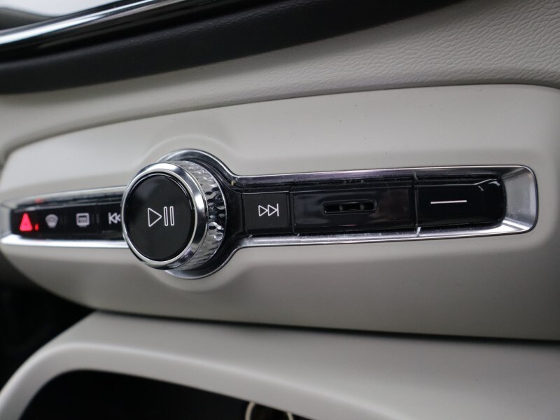 Used Volvo XC40 2022 for sale - 77607073: Photo 62