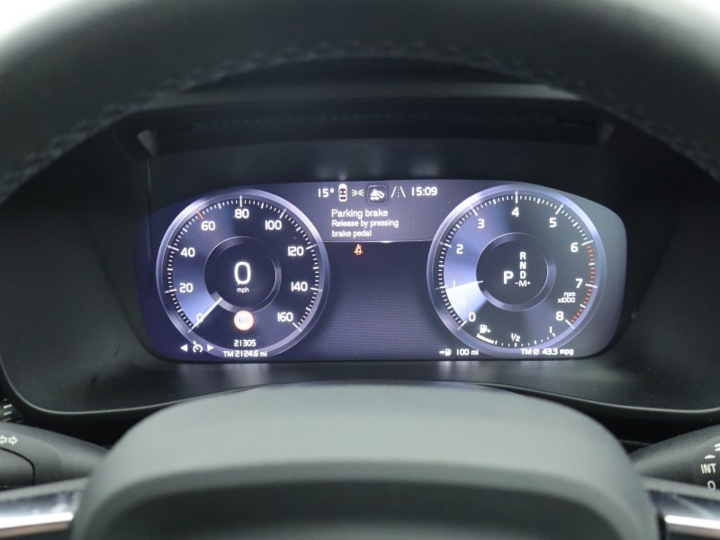 Used Volvo XC40 2022 for sale - 77570198: Photo 33