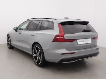Used Volvo V60 2025 for sale - 78849430: Photo