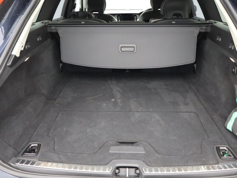 Used Volvo V90 2024 for sale - 77336047: Photo 25