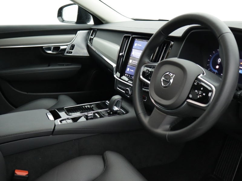 Used Volvo V90 2024 for sale - 77336047: Photo 37