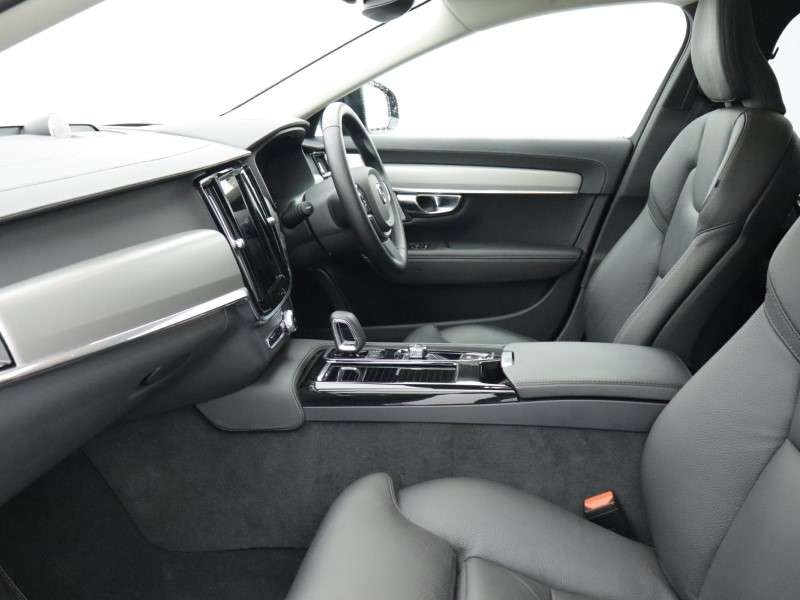 Used Volvo V90 2024 for sale - 77336047: Photo 5