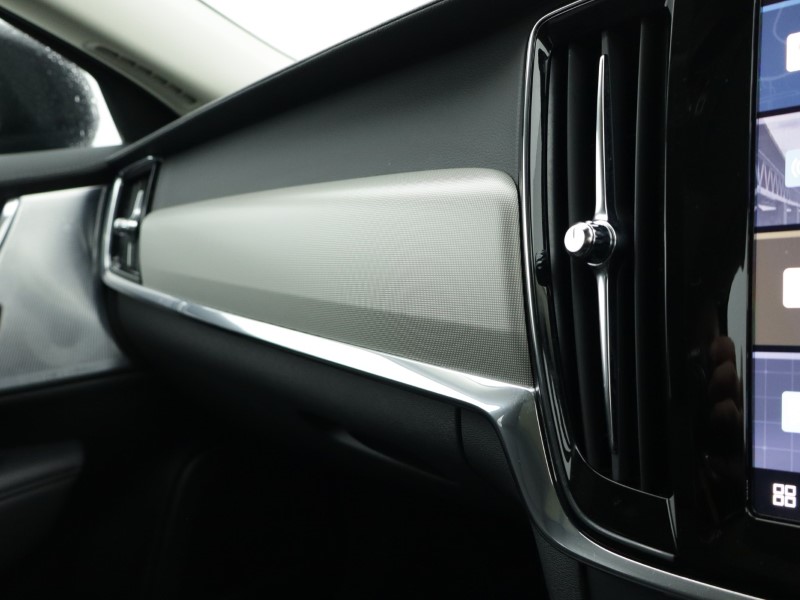 Used Volvo V90 2024 for sale - 77336047: Photo 63