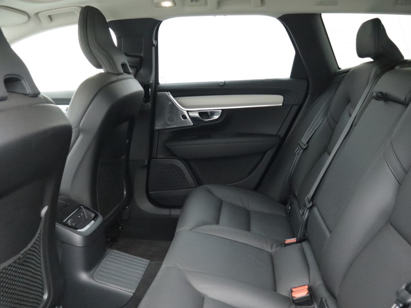 Used Volvo V90 2024 for sale - 77336047: Photo 7