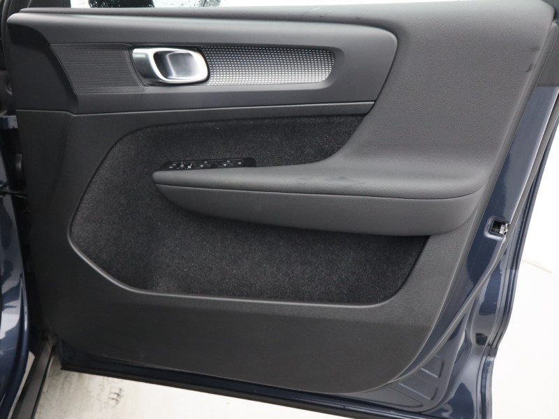 Used Volvo XC40 2022 for sale - 76980857: Photo 16