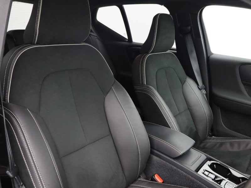 Used Volvo XC40 2022 for sale - 76980857: Photo 23