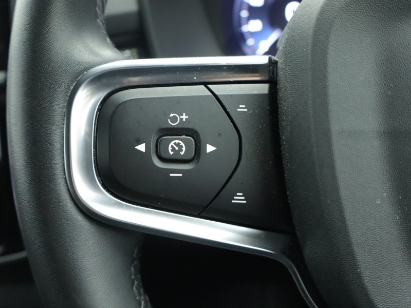 Used Volvo XC40 2022 for sale - 76980857: Photo 34