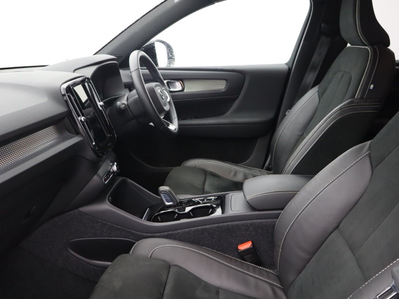 Used Volvo XC40 2022 for sale - 76980857: Photo 5