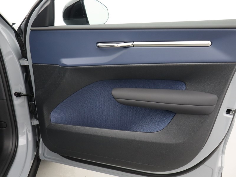 Used Volvo EX30 2025 for sale - 76981145: Photo 28