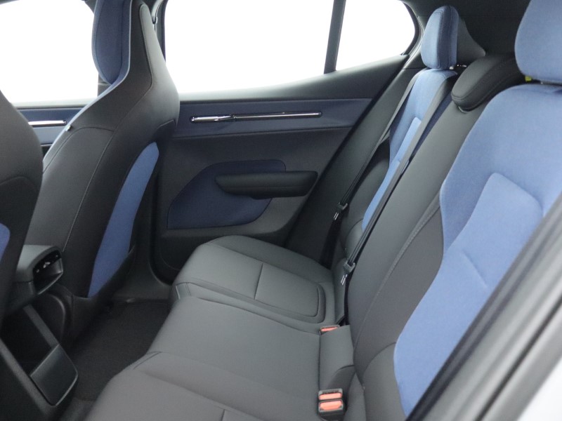 Used Volvo EX30 2025 for sale - 76981145: Photo 7